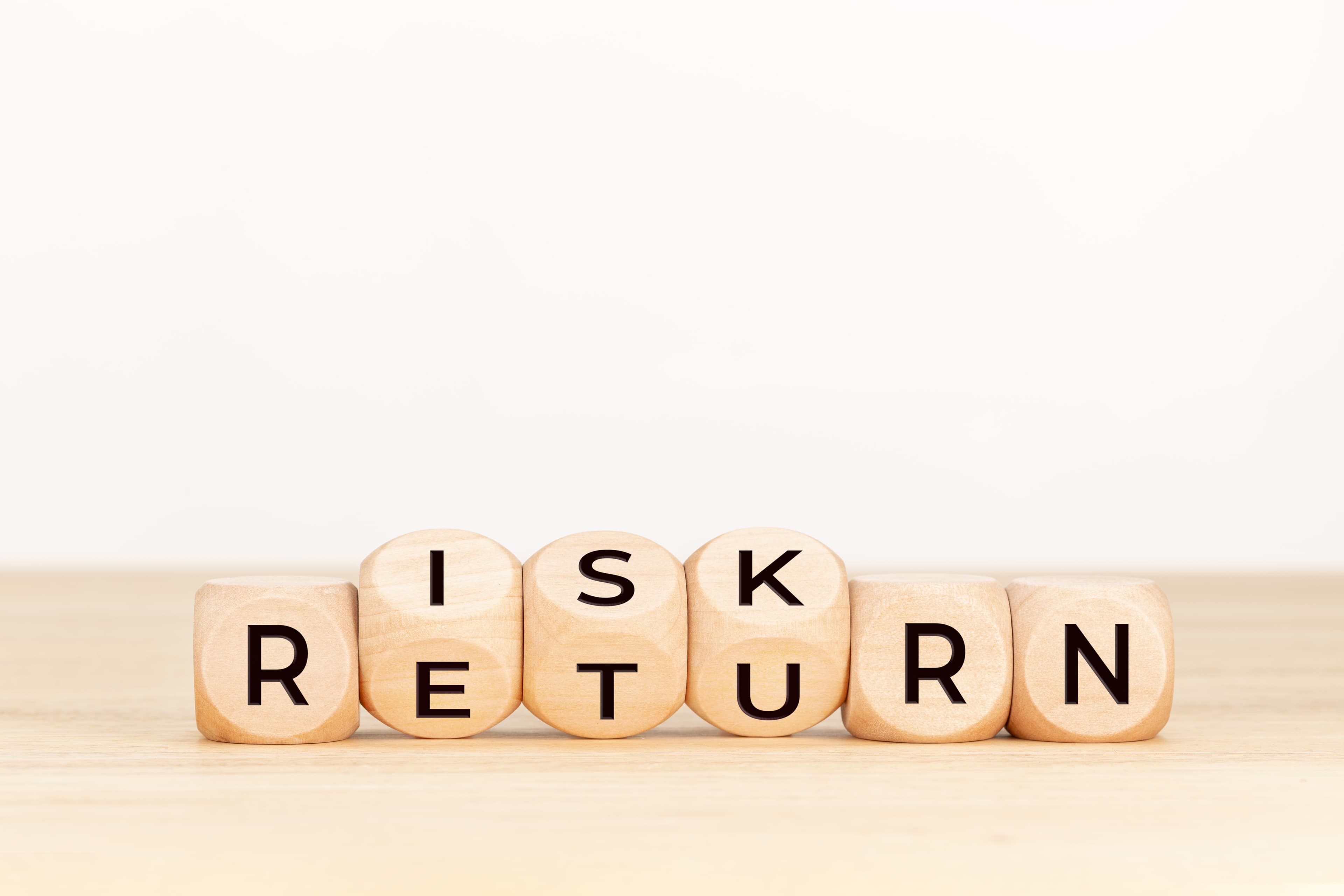 risk-return-concept-2ZUR2Z3