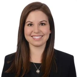 Erin Dunn headshot